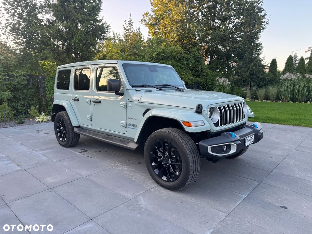 Jeep Wrangler - 11