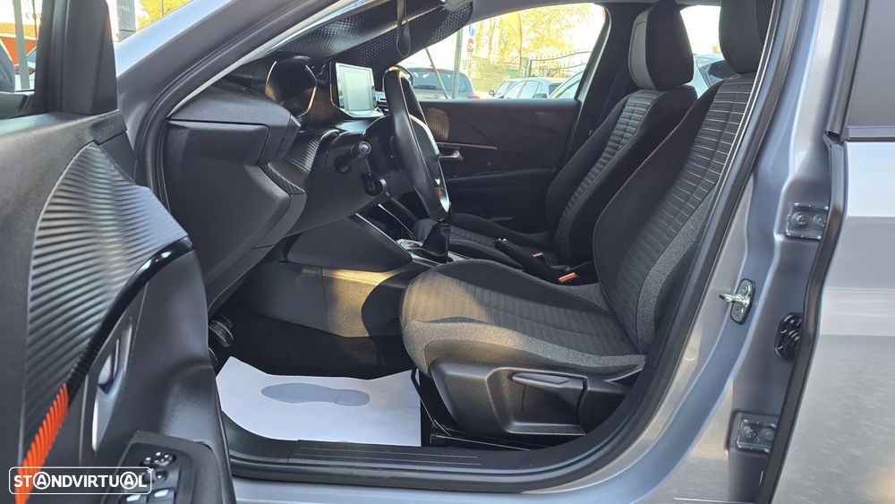 Peugeot 208 1.2 PureTech Active Pack - 11