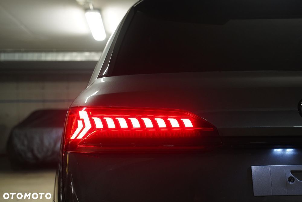 Audi Q7 50 TDI mHEV Quattro S Line Tiptr - 13