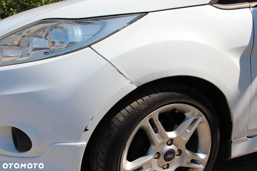Ford Fiesta 1.4 Sport - 5