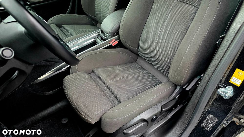 Opel Zafira Tourer 1.6 SIDI Turbo Innovation - 21