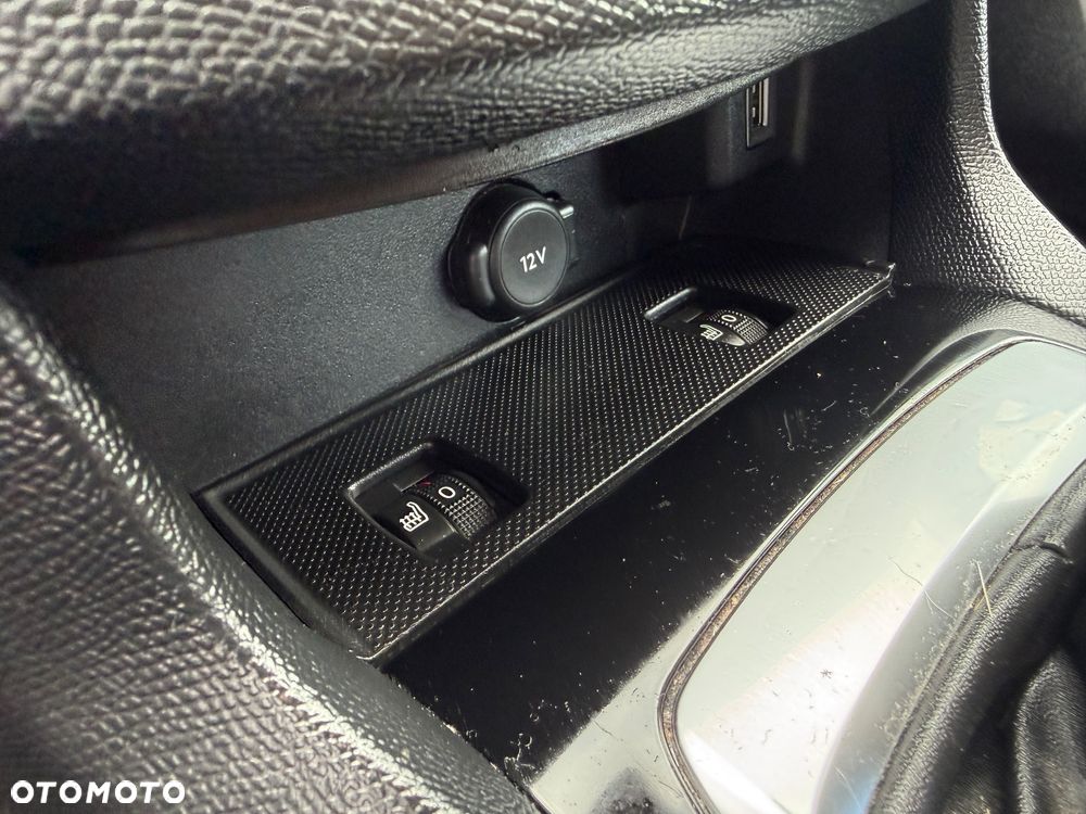 Peugeot 308 1.2 PureTech GPF Active Pack S&S EAT8 - 14