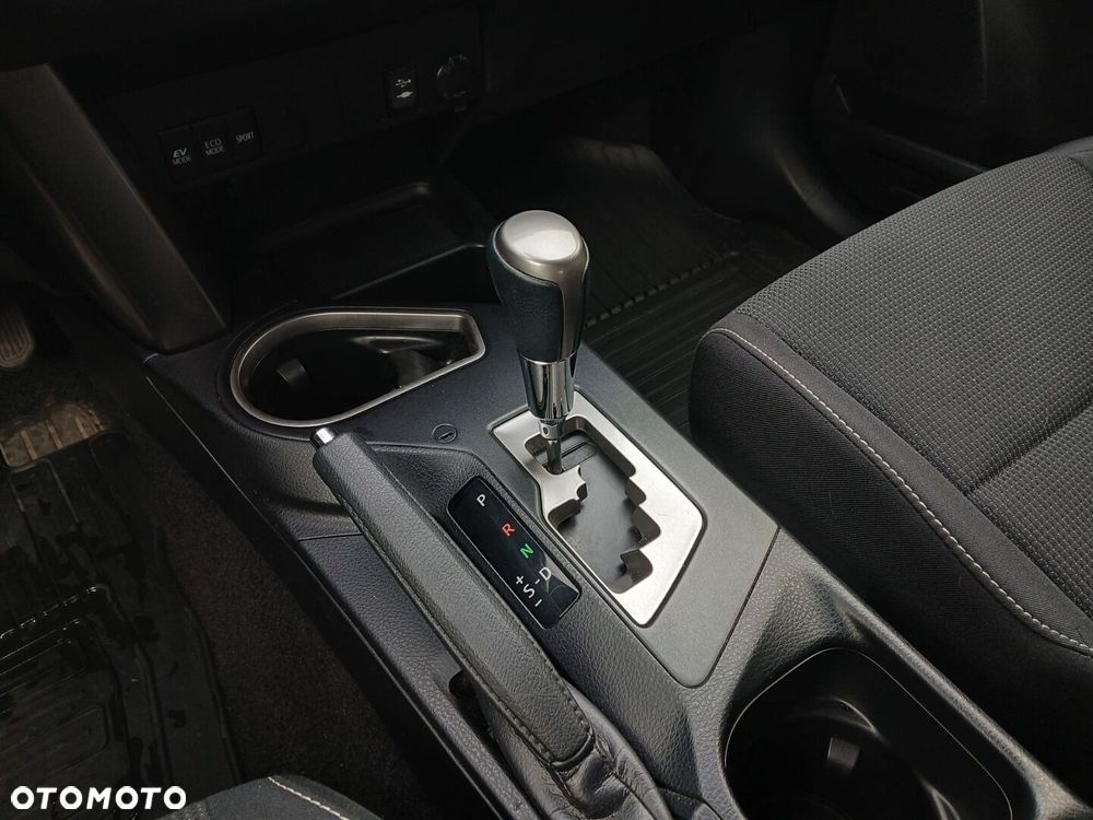Toyota RAV4 Hybrid Premium 4x2 - 24