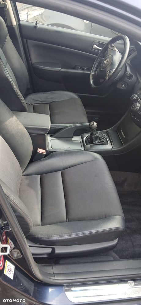 Honda Accord 2.2i-CTDi Executive - 8