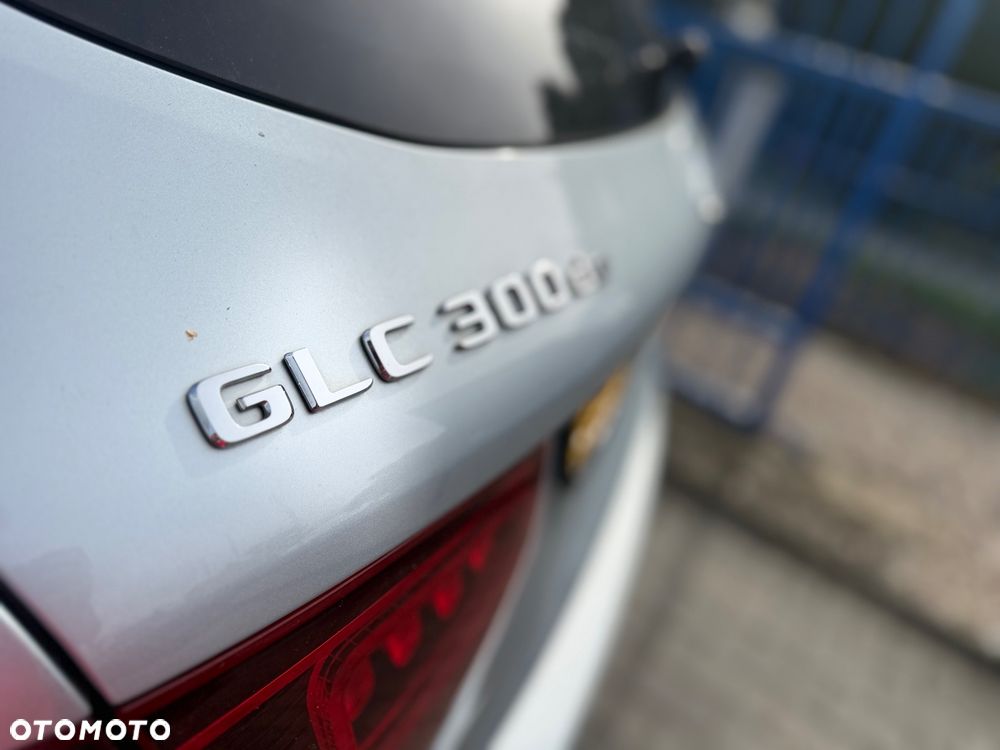 Mercedes-Benz GLC 300 de 4-Matic - 11