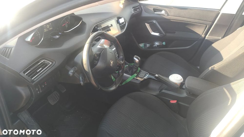 Peugeot 308 1.6 BlueHDi Active S&S - 5