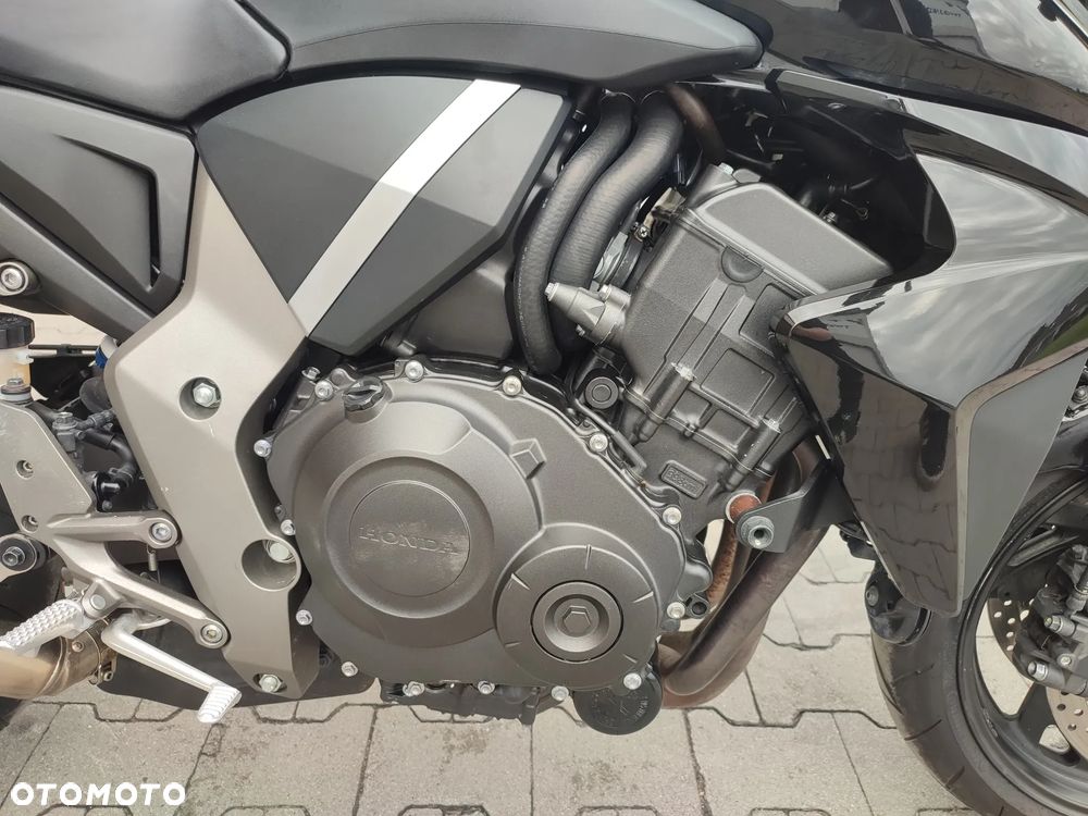 Honda CB - 21