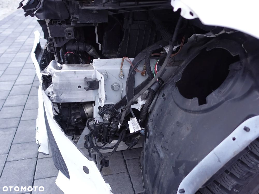 Mercedes-Benz CLA 200 d 8G-DCT Progressive - 9