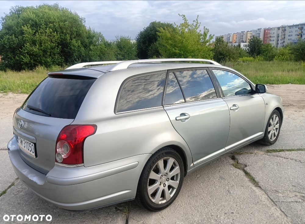 Toyota Avensis 2008 photo 4