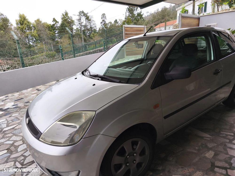 Ford Fiesta - 5