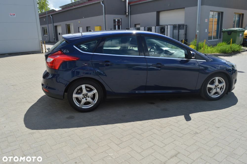Ford Focus 1.6 TDCi Titanium ECOnetic - 9