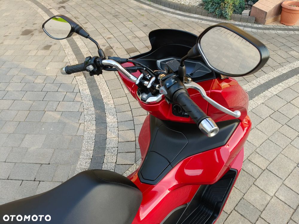 Honda PCX - 8