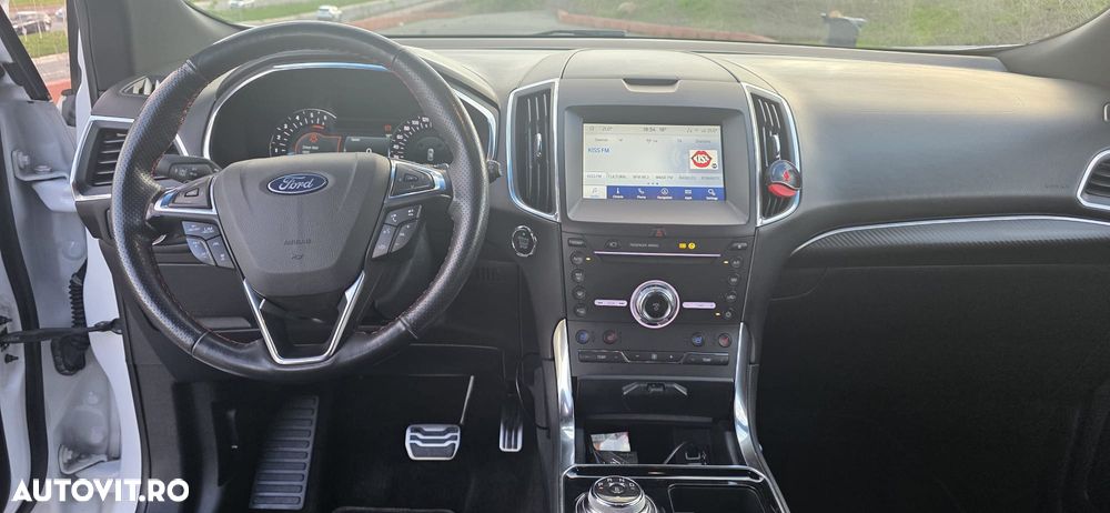 Ford Edge 2.0 Panther A8 AWD ST Line - 11