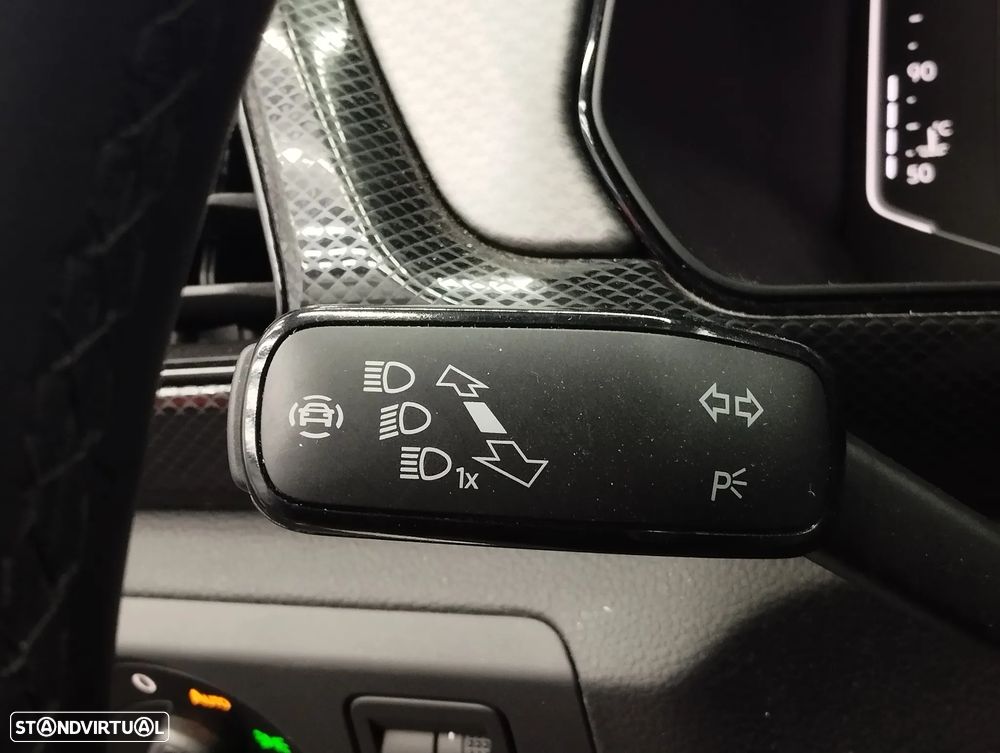 VW T-Cross 1.0 TSI Life - 25