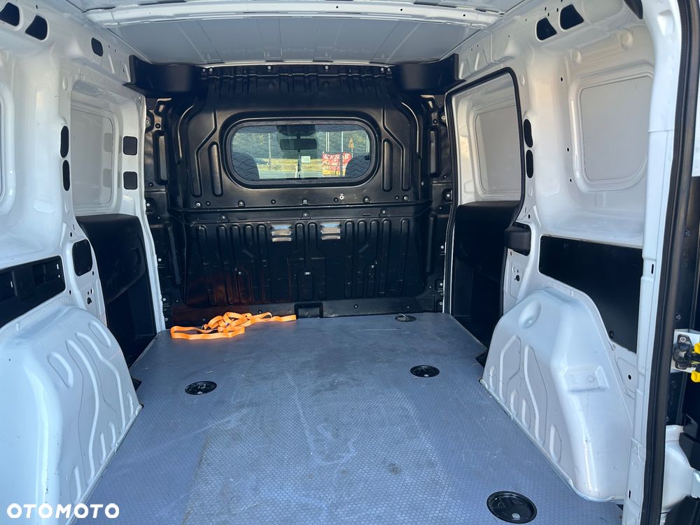 Fiat Doblo 1.4 T-Jet 16V Dynamic - 9