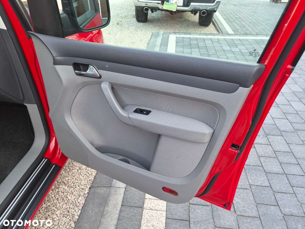 Volkswagen Caddy - 24