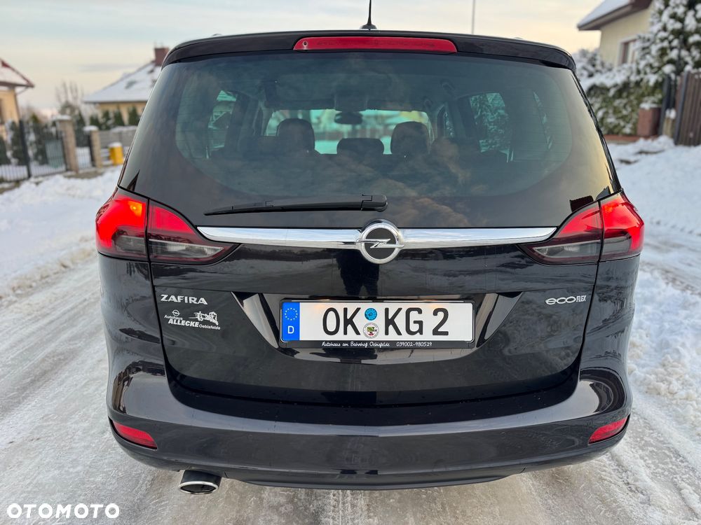 Opel Zafira 2.0 D (CDTI ecoFLEX) Start/Stop Active - 11