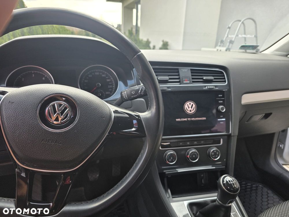 Volkswagen Golf 1.6 TDI BMT Trendline - 16