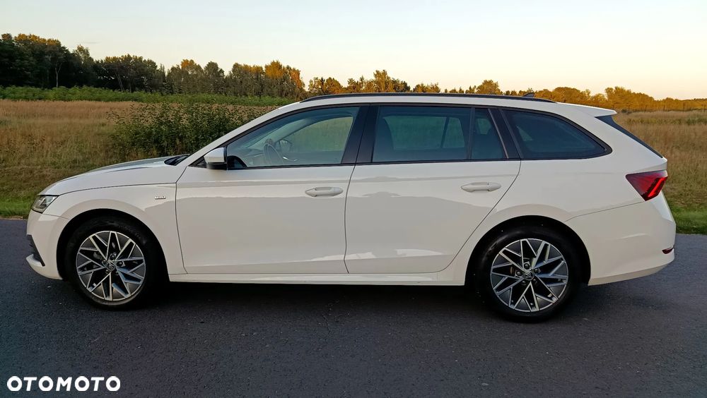 Skoda Octavia 2.0 TDI DSG Tour - 38