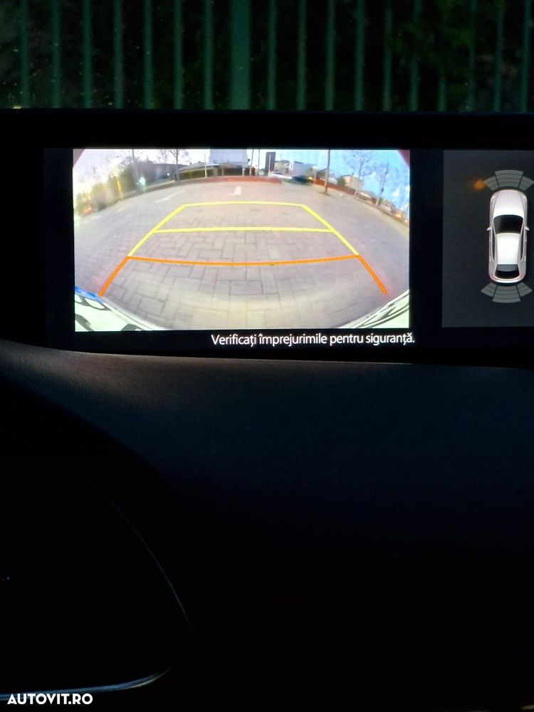 Mazda 3 e-Skyactiv G122 AT MHEV Plus - 22