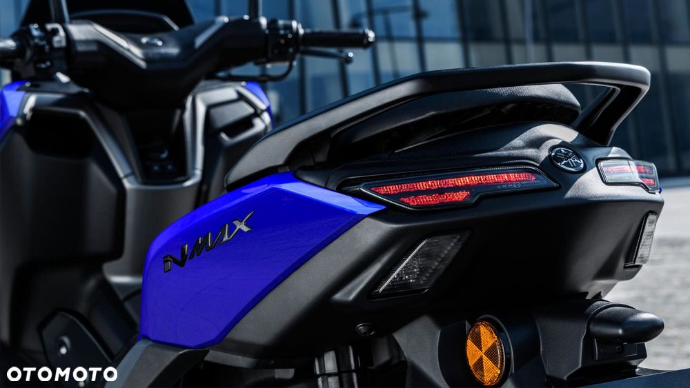 Yamaha NMAX - 12