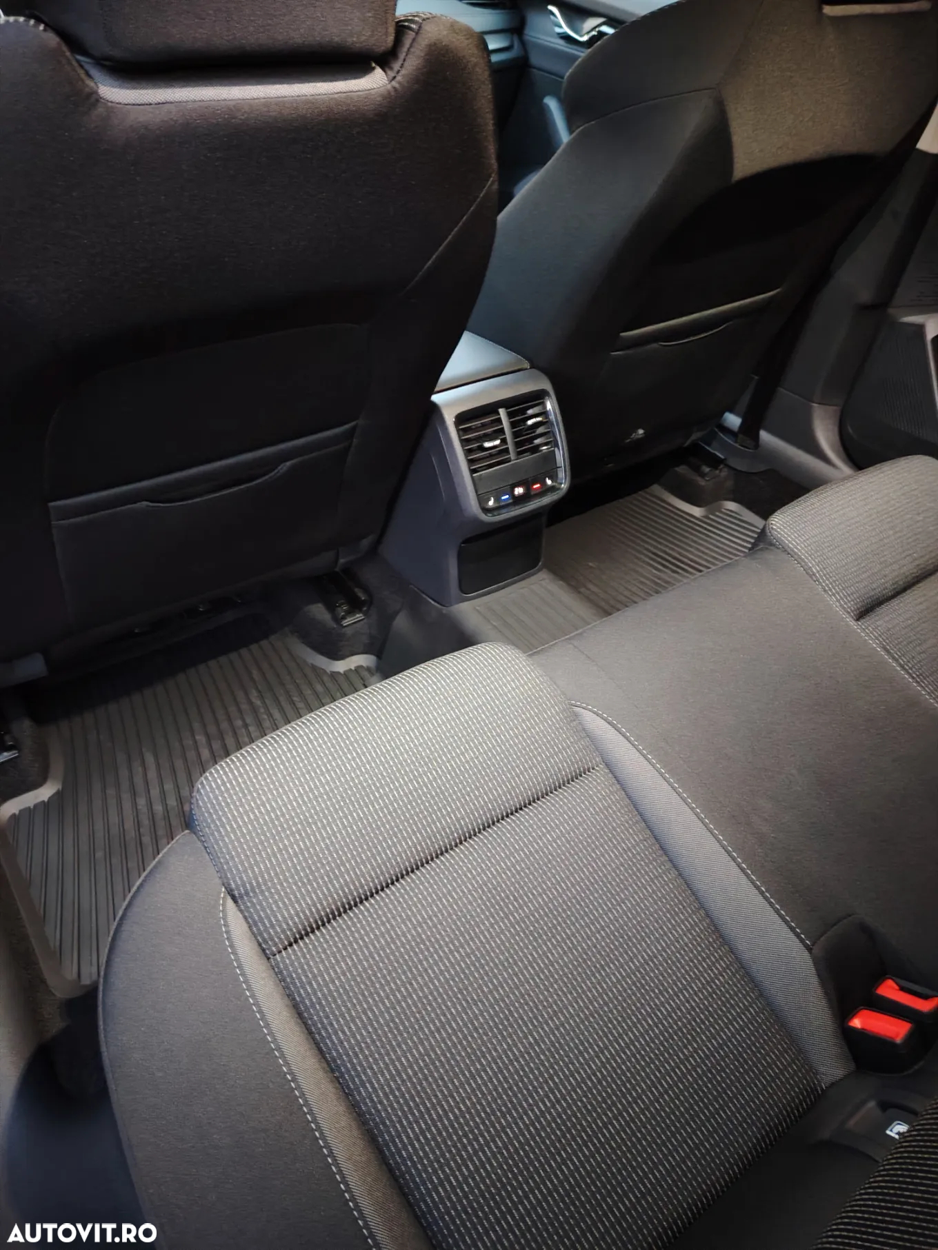 Skoda Octavia 1.5 TSI Ambition - 10
