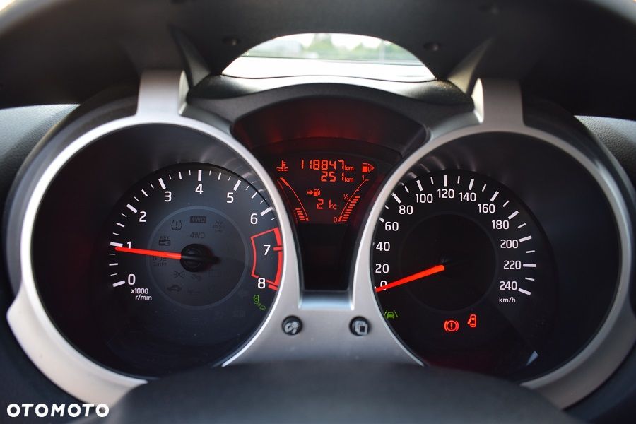 Nissan Juke 1.2 DIG-T Tekna EU6 - 6