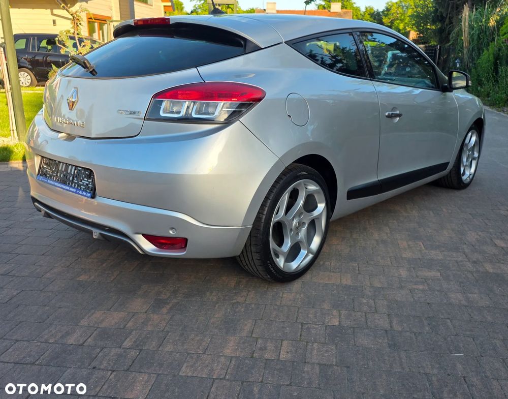 Renault Megane 2.0 dCi GT Robert Kubica - 3