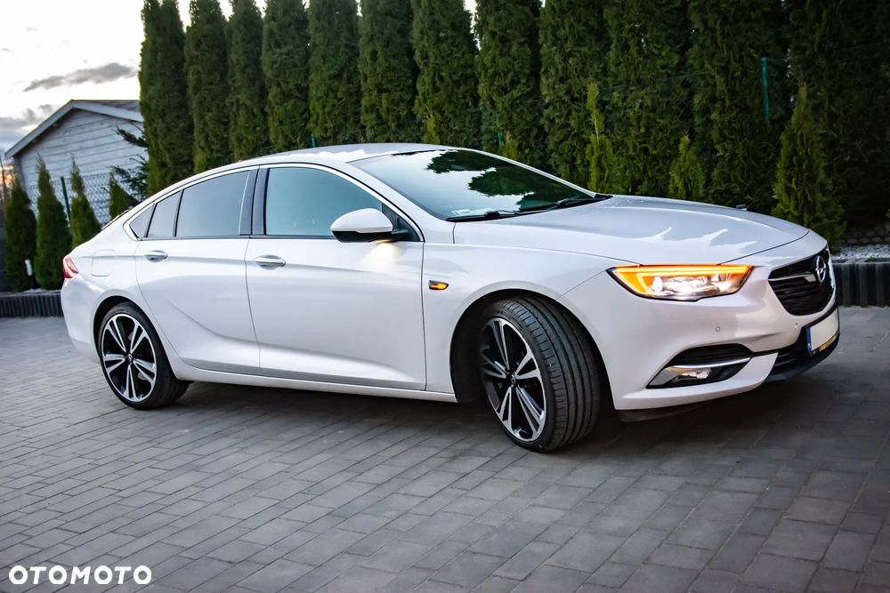 Opel Insignia 2.0 CDTI 4x4 Innovation S&S - 16