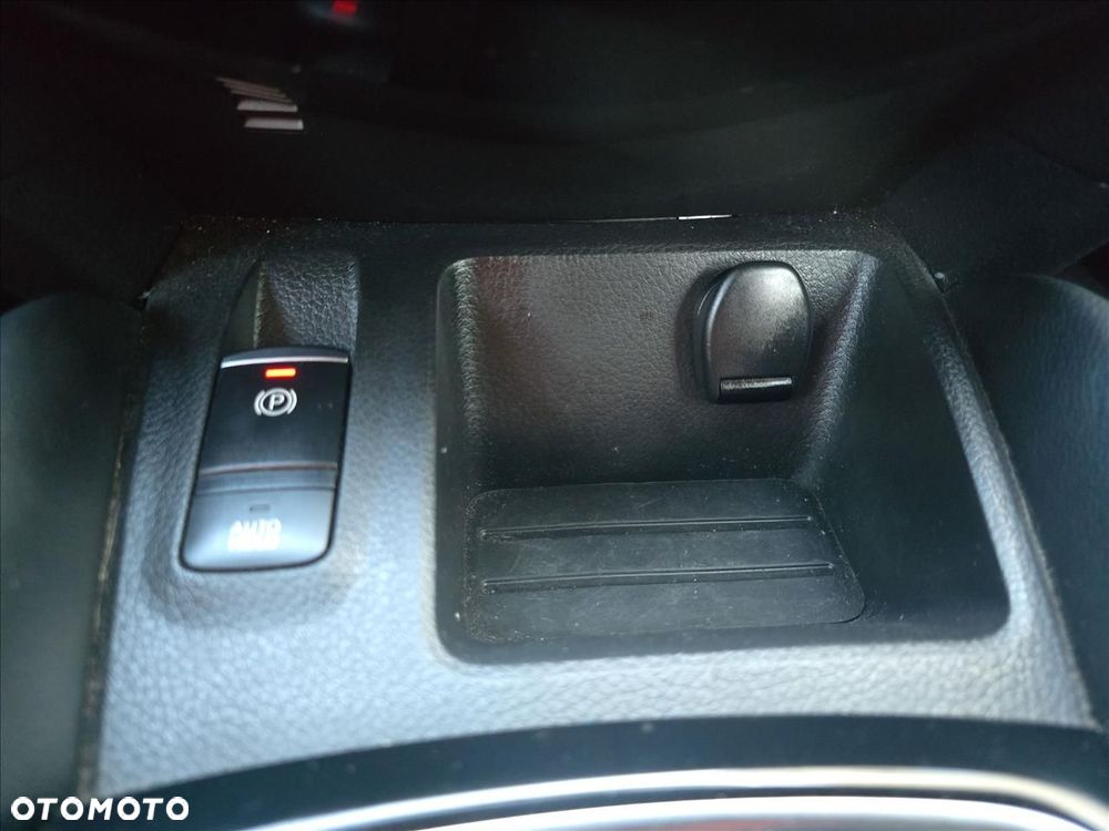 Nissan Qashqai 1.3 DIG-T Visia - 15
