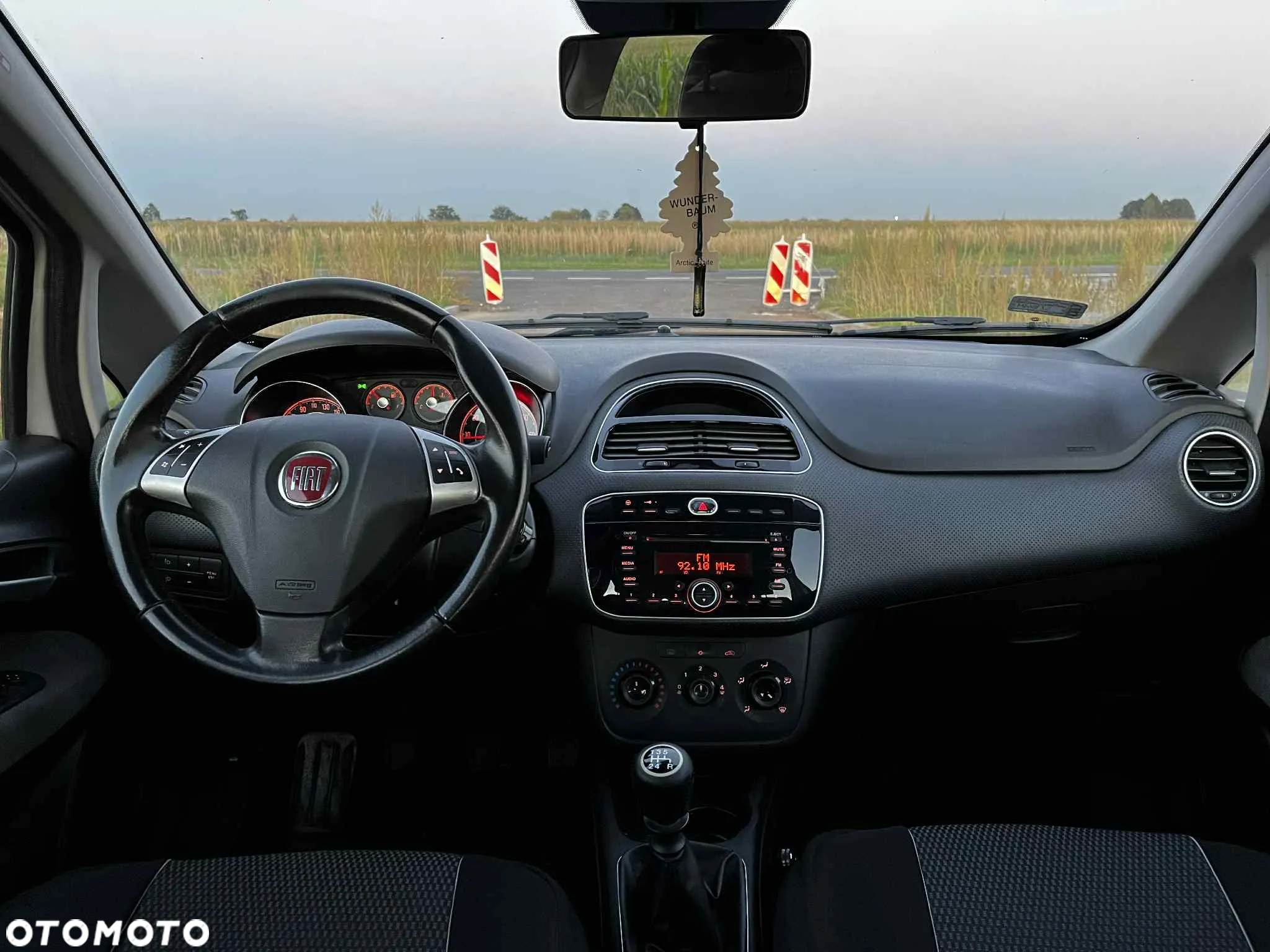 Fiat Punto Evo 1.4 8V Estiva Blue&Me - 9