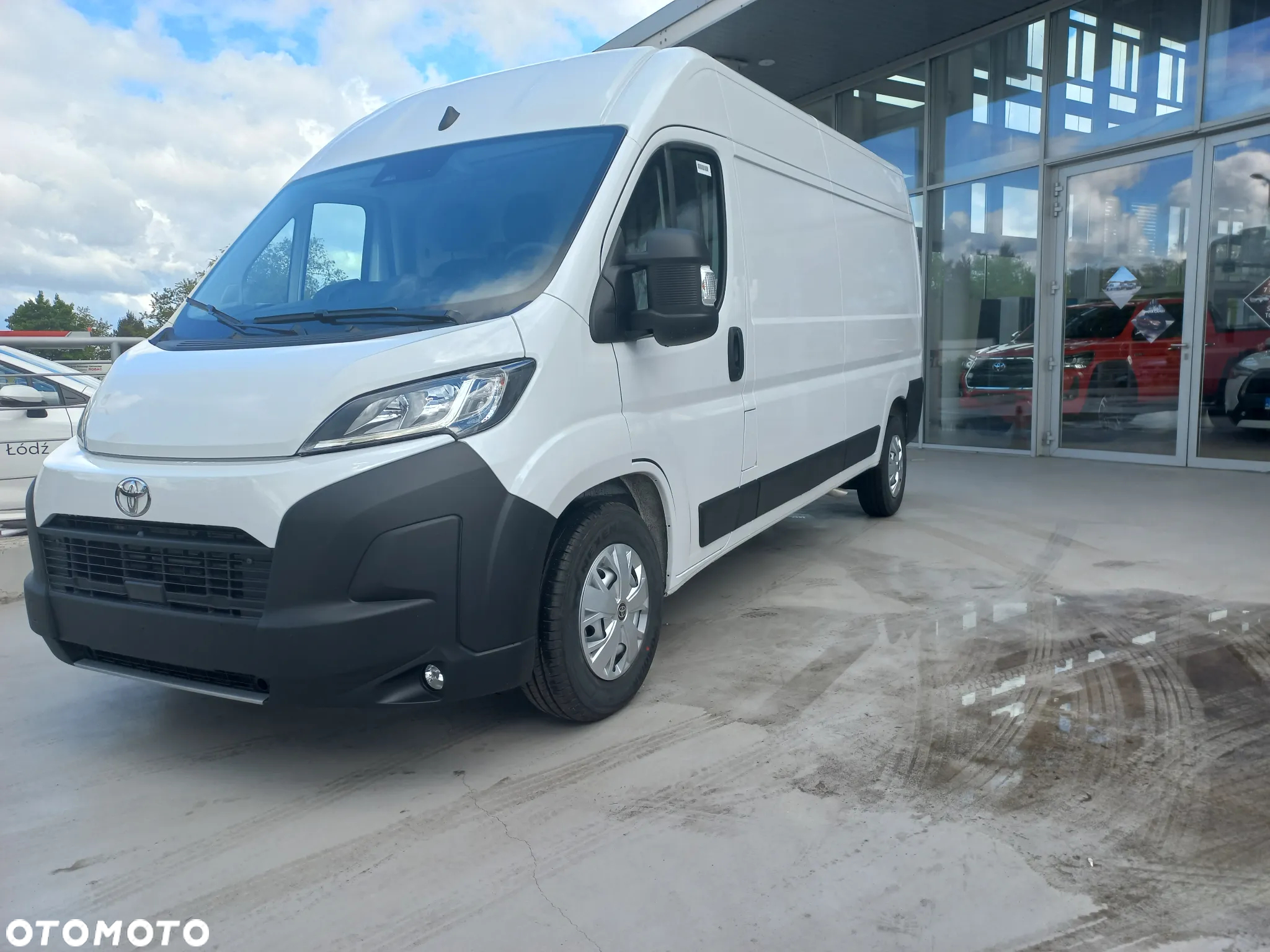 Toyota Proace Max - 13