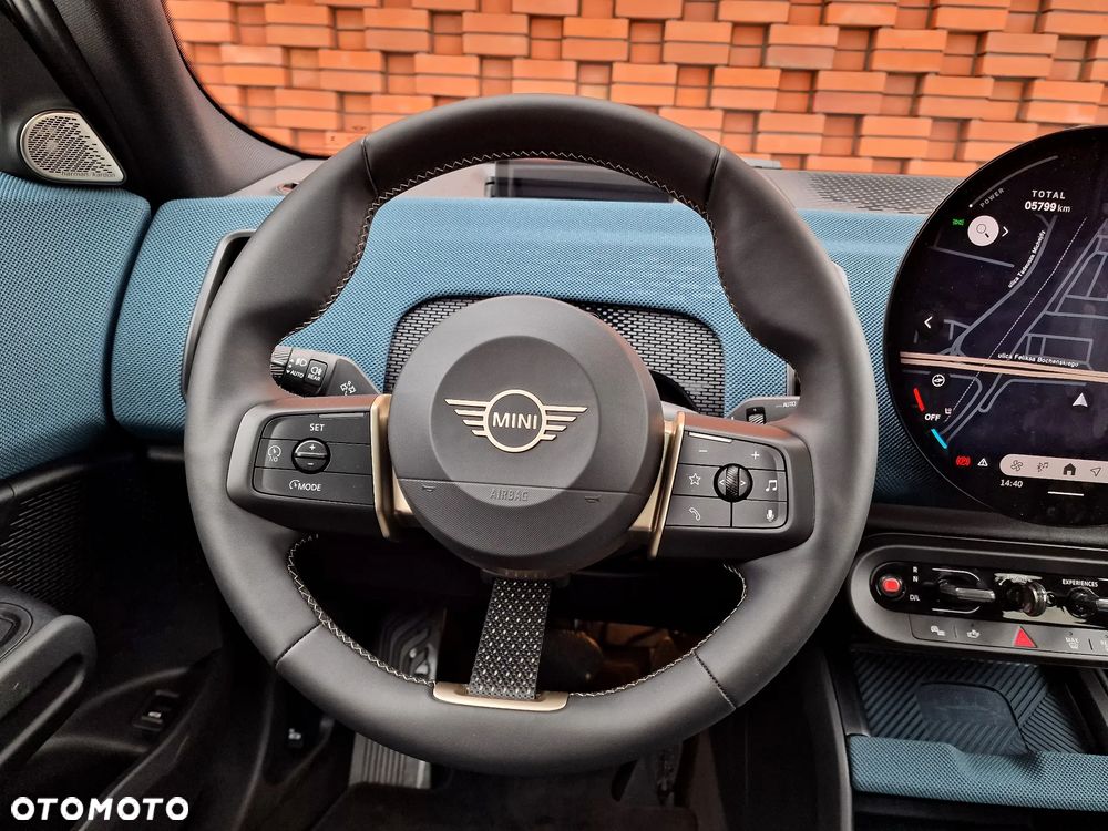 MINI Countryman - 18