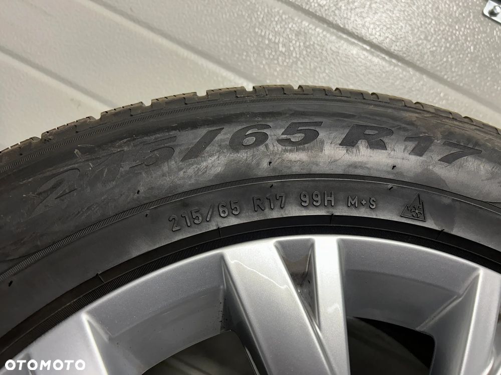 Oryginalne koła zimowe FELGI 17 VW Tiguan II Tayron Kodiaq Q3 Tarraco Pirelli 215/65R17 2021r. 7,5mm jak NOWE - 12