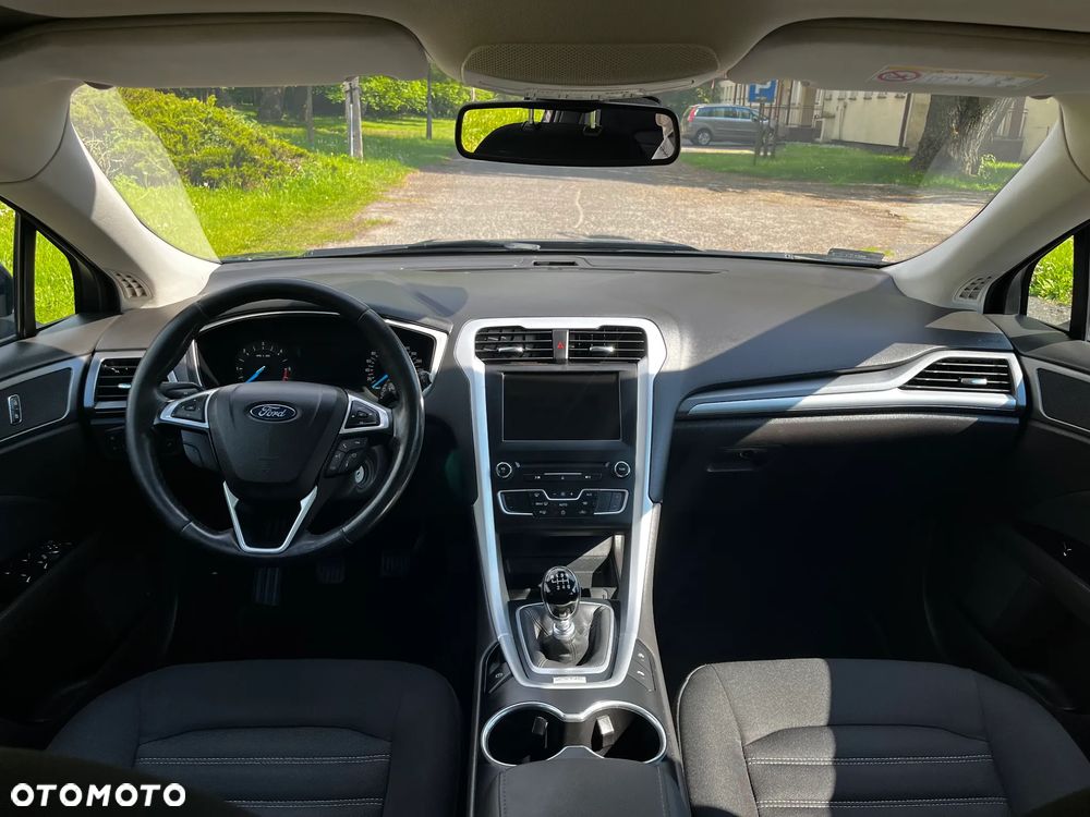 Ford Mondeo 2.0 TDCi Trend - 10