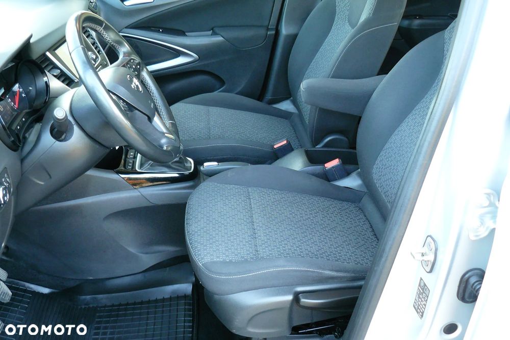 Opel Crossland X 1.2 T Design Line S&S - 3