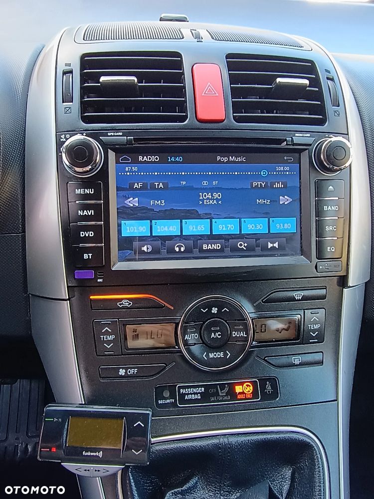 Toyota Auris 1.6 Sol - 6