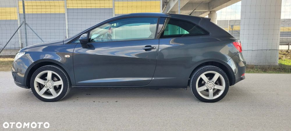 Seat Ibiza SC 1.6 16V Style - 3
