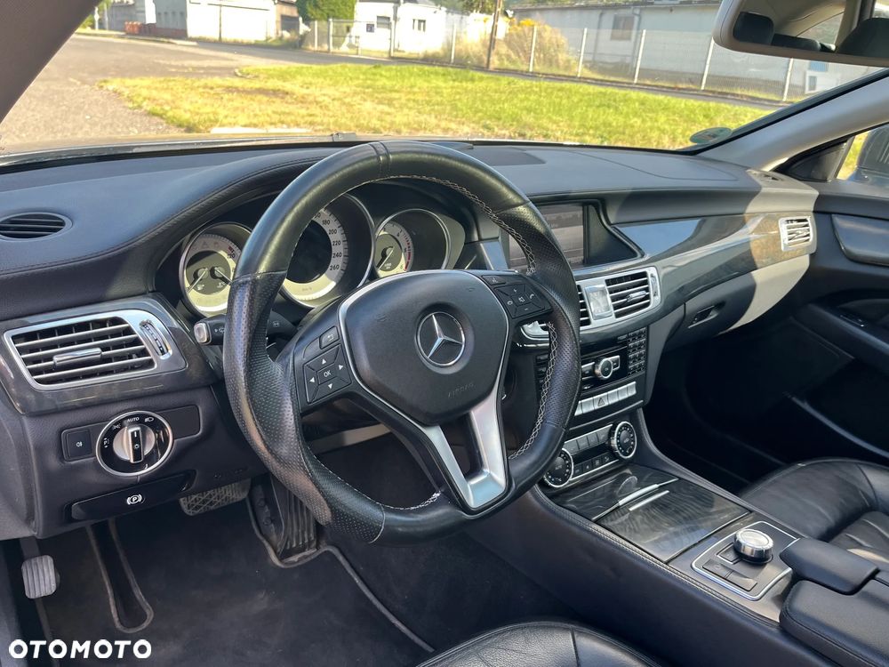 Mercedes-Benz CLS 350 CDI 4Matic 7G-TRONIC - 13