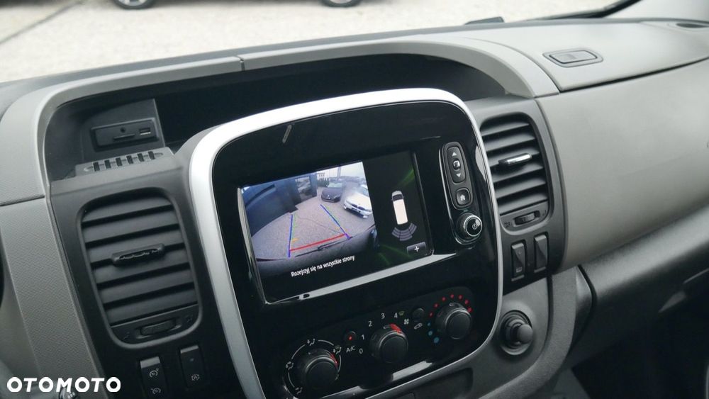 Renault Trafic - 9