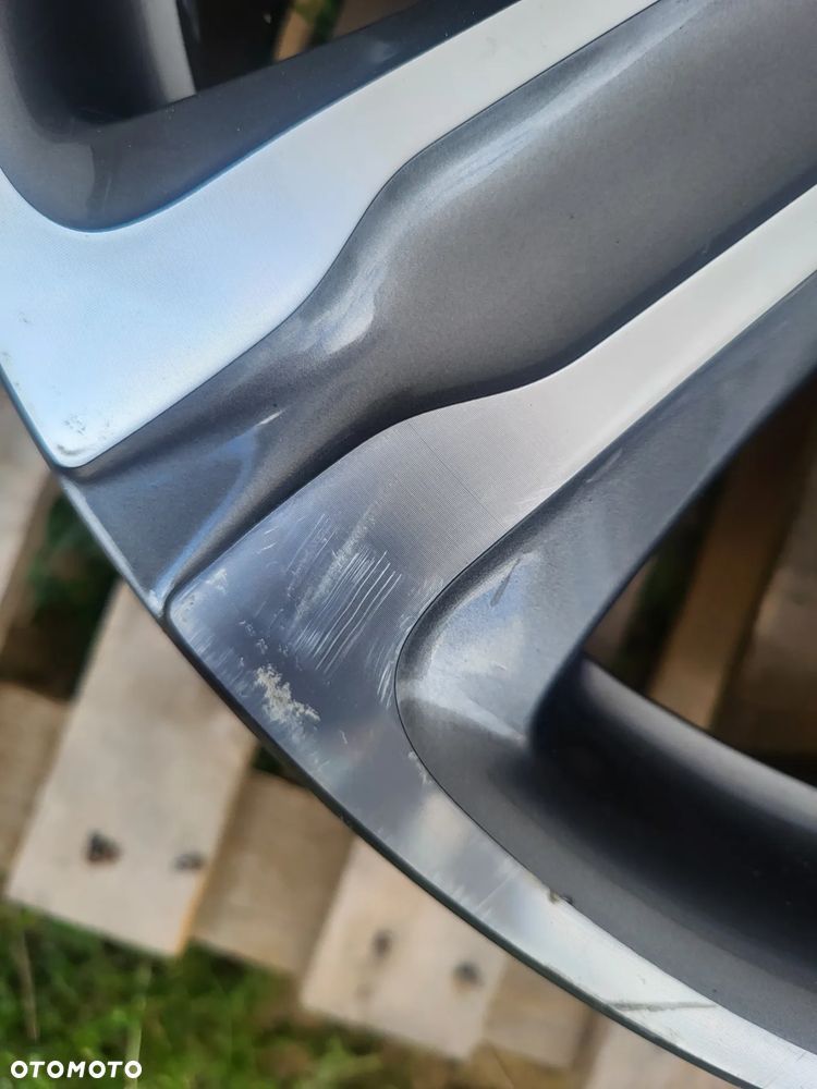 Felga aluminiowa Mercedes-Benz Glc w253 OE KALINK N849011 8.0" x 18" 5x112 - 9