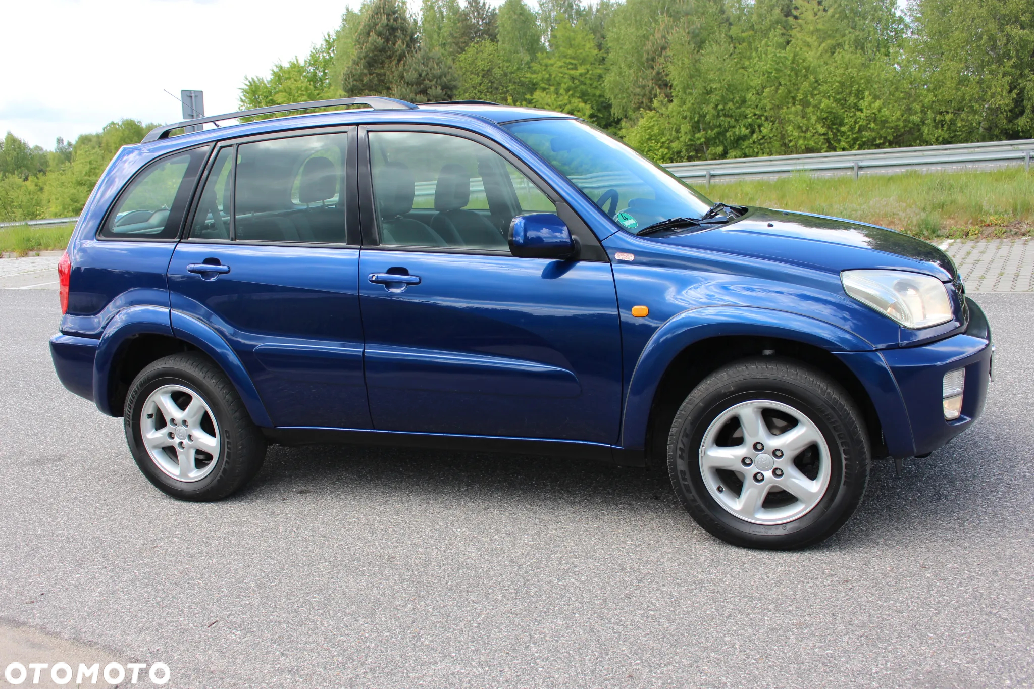 Toyota RAV4 2.0 VVT-i 4x4 - 4