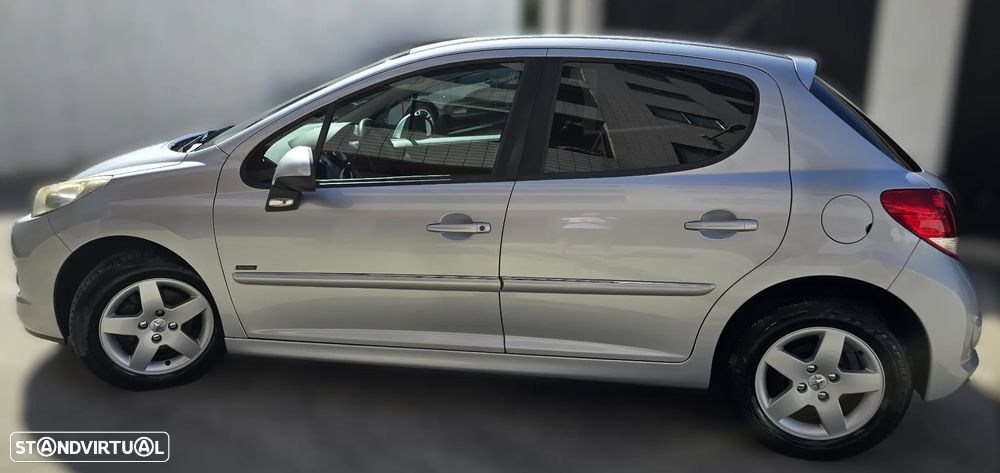 Peugeot 207 1.4 HDi Sport - 17