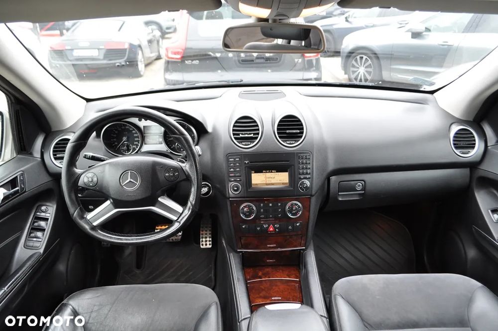 Mercedes-Benz ML 320 CDI 4-Matic - 12