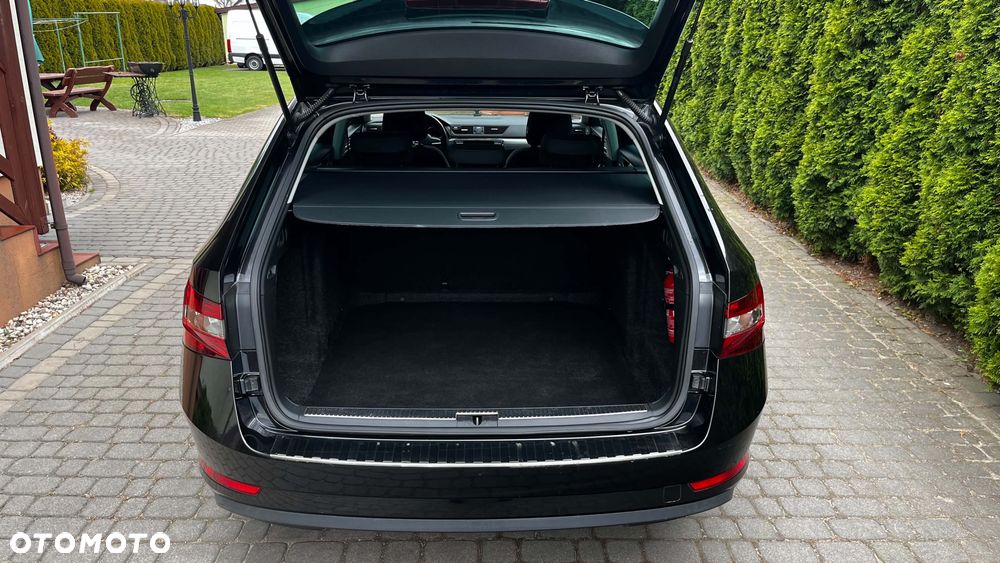 Skoda Superb 1.6 TDI Ambition Greenline - 7