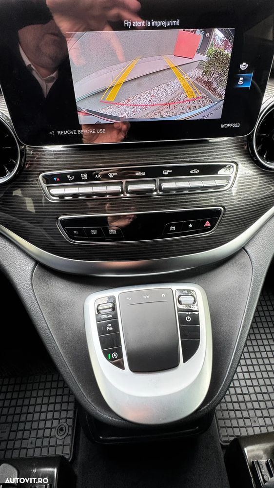 Mercedes-Benz V 300 d Combi Lung 237 CP RWD 9AT - 26