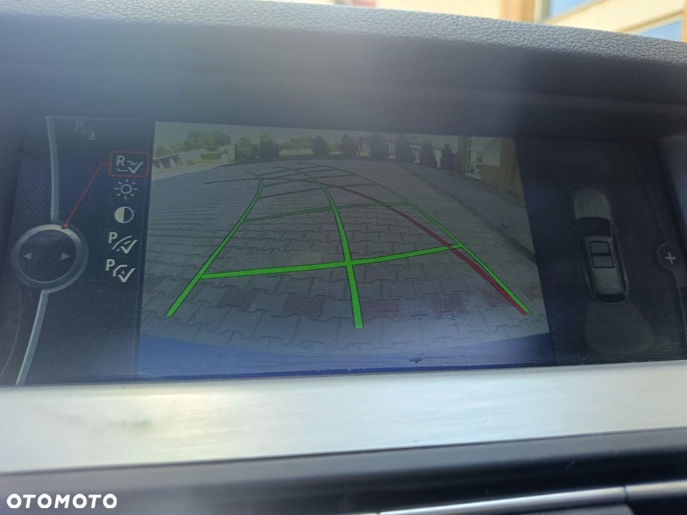 BMW Seria 5 520d Luxury Line - 15