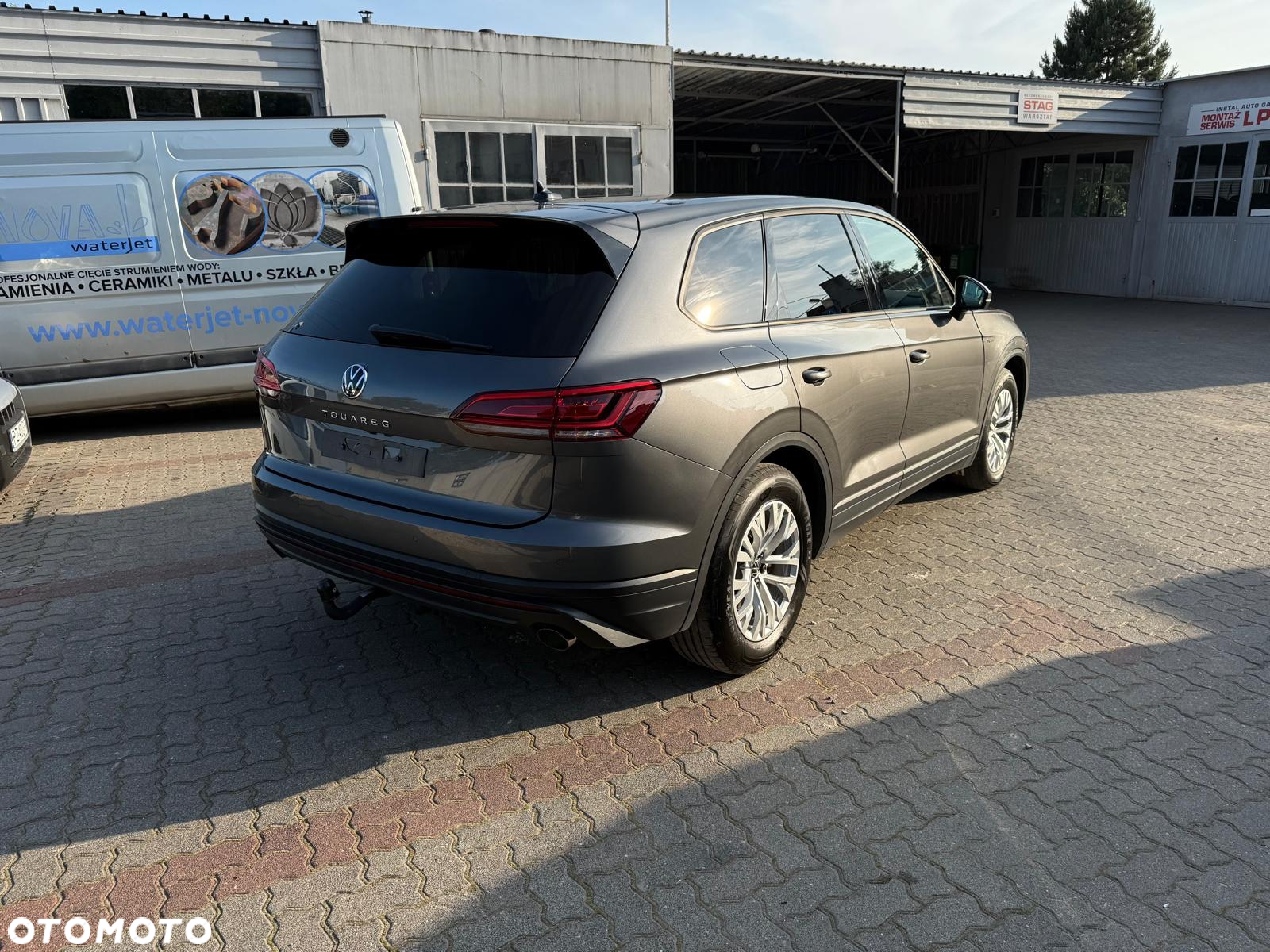 Volkswagen Touareg 3.0 V6 TDI 4Motion Elegance - 3