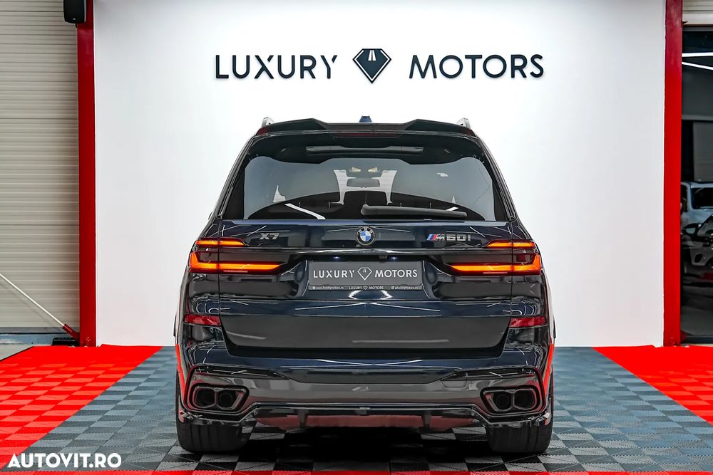 BMW X7 M60i xDrive AT MHEV - 9