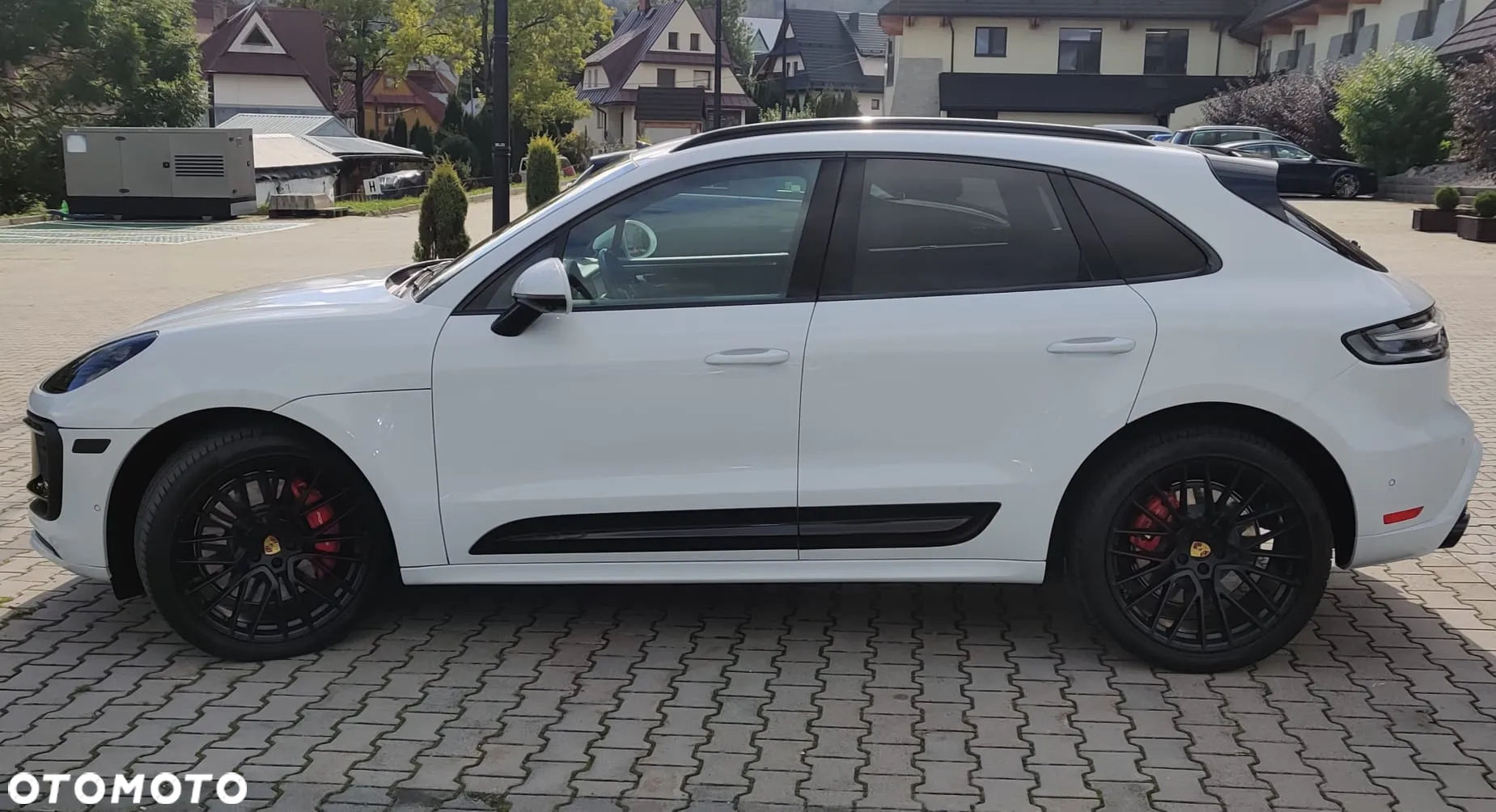 Porsche Macan GTS - 16